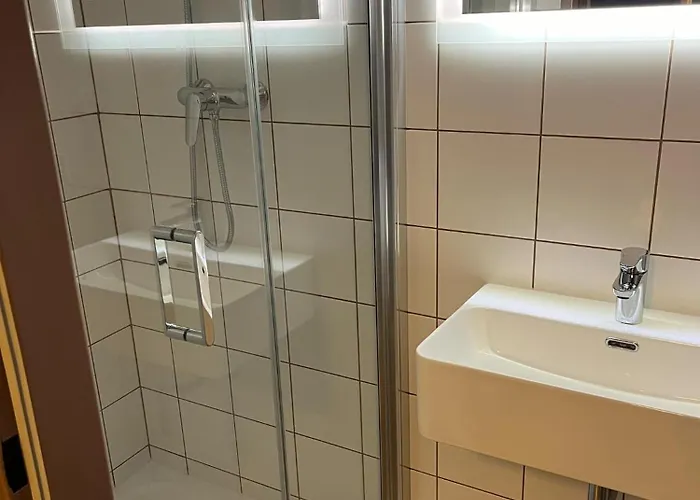 Tenis Cibulka Konukevi Prag